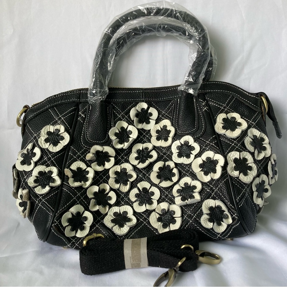 NWT Black and white leather purse